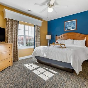 King Suite Two King Beds Sofa Bed Non Smoking